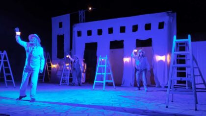 Τρίκαλα:-Επιστρέφουν-οι-«Εκκλησιάζουσες»-για-δύο-βραδιές