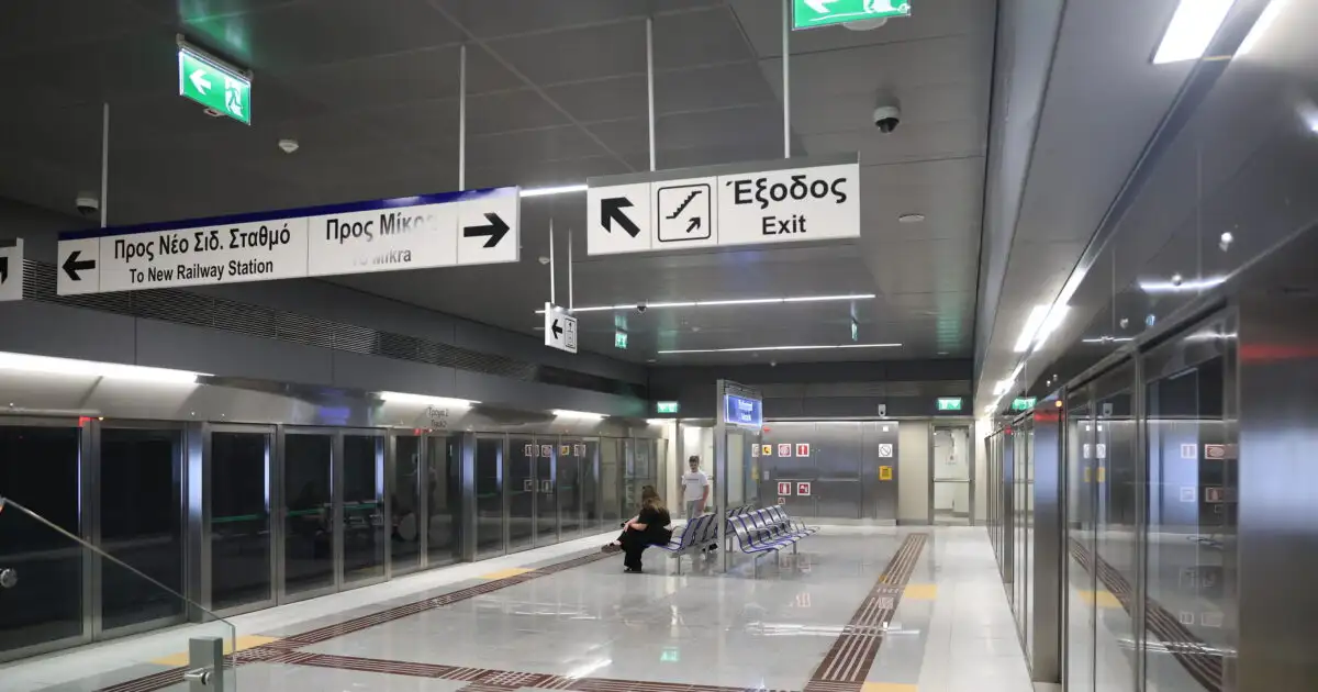 Θεσσαλονίκη:-Άνοιξαν-οι-έξι-σταθμοί-που-ήταν-κλειστοί-–-Σε-κανονική-λειτουργία-το-Μετρό